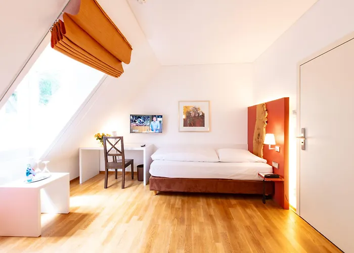 فندق Parkhotel 4*